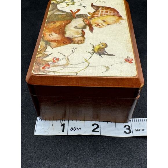 Vintage REUGE Switzerland Musical Box, Doctor Zhivago App 4”x 3” Child & Bird - Picture 11 of 11